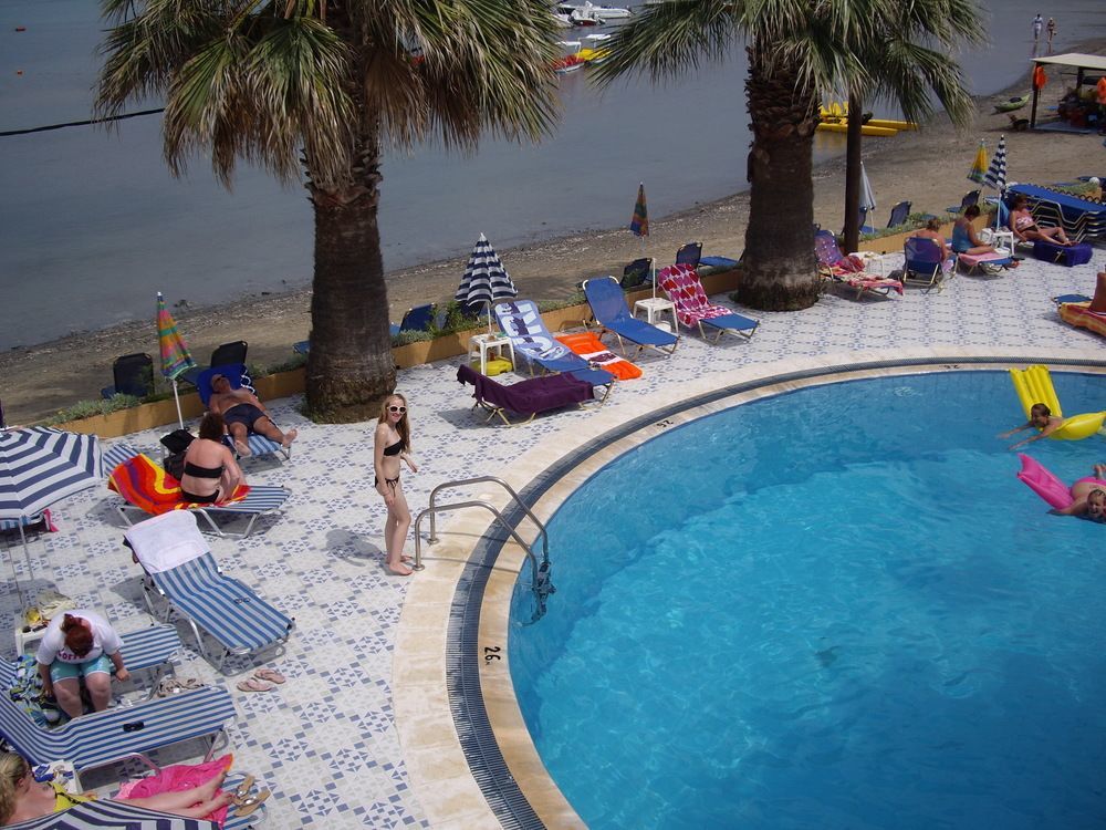 Maria'S Beach Apartments Sidárion Eksteriør billede